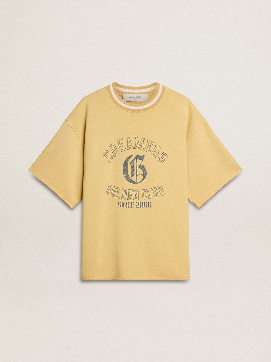 oversized geel katoenen t-shirt voor heren met blauwe print.