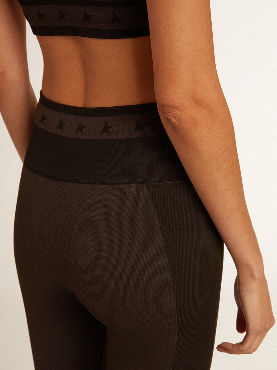 zwarte dameslegging met gemengde stiksels