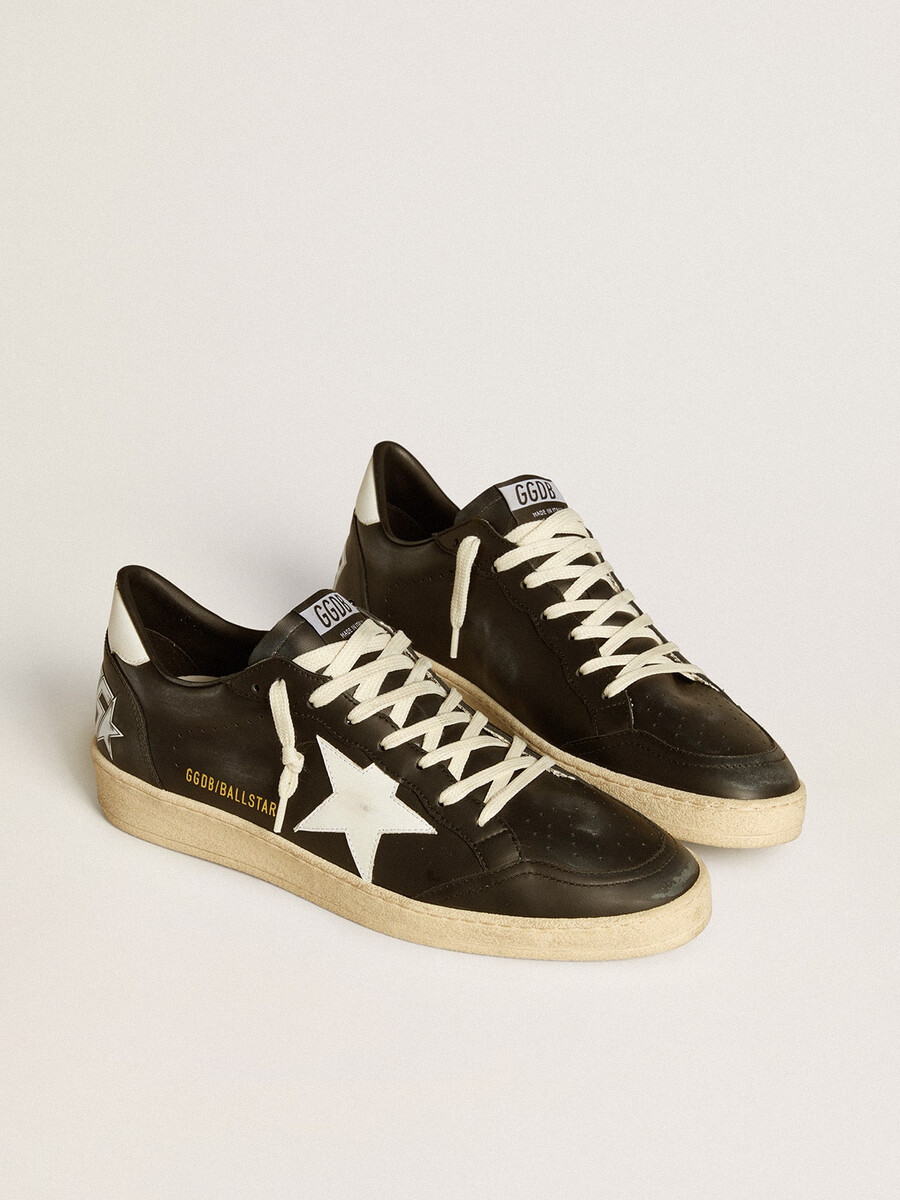 heren ball star in zwart nappaleer met witte leren ster en hielstuk.