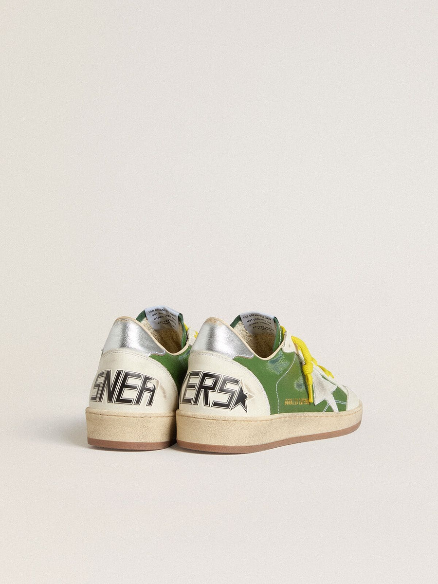 ball star ltd in groen nappaleer met witte suède ster en metallic zilverkleurige leren hielstuk.