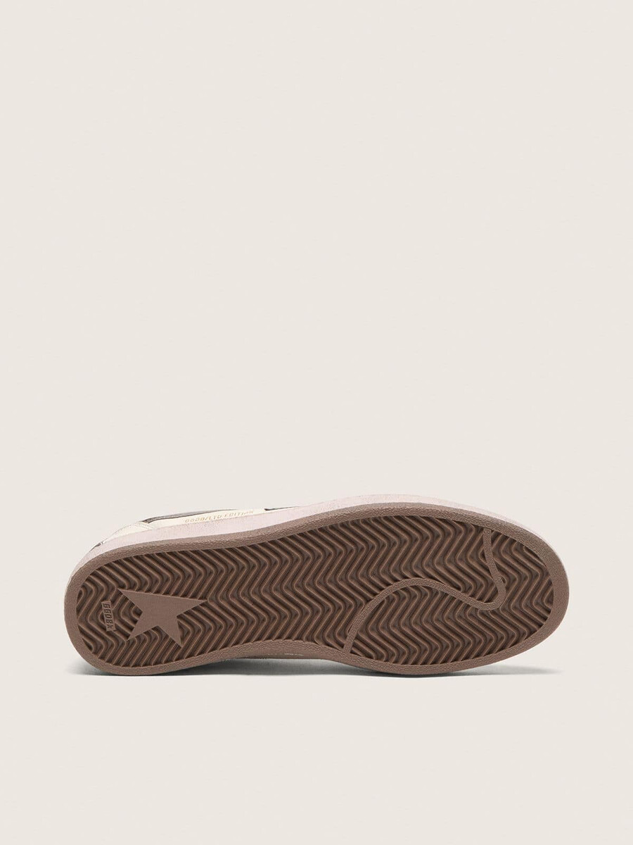 dames ball star ltd in nappaleer met metallic biobased ster en inzetstukken.