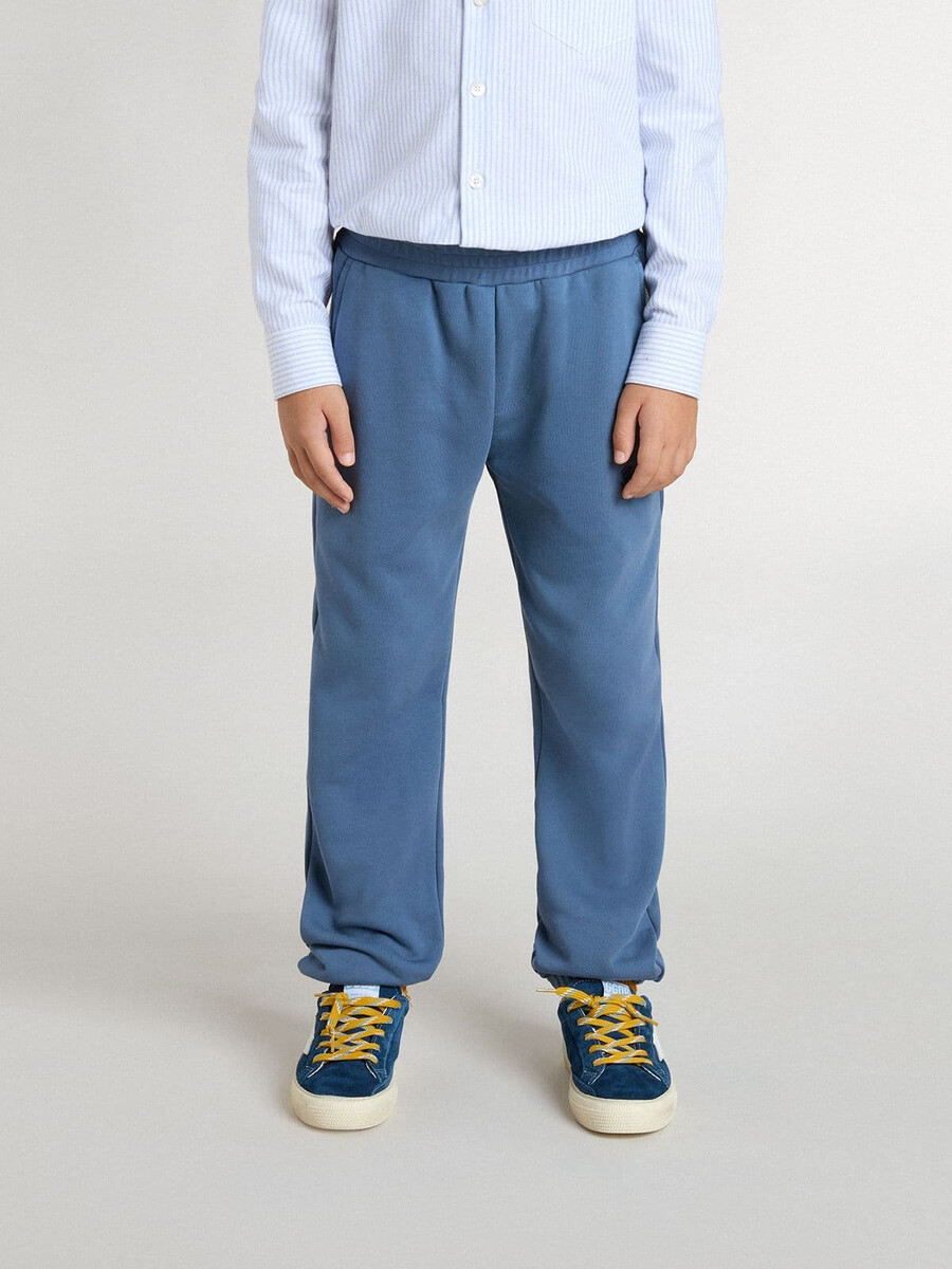 blauwe joggingbroek voor kinderen met borduursel