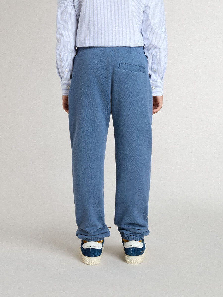 blauwe joggingbroek voor kinderen met borduursel