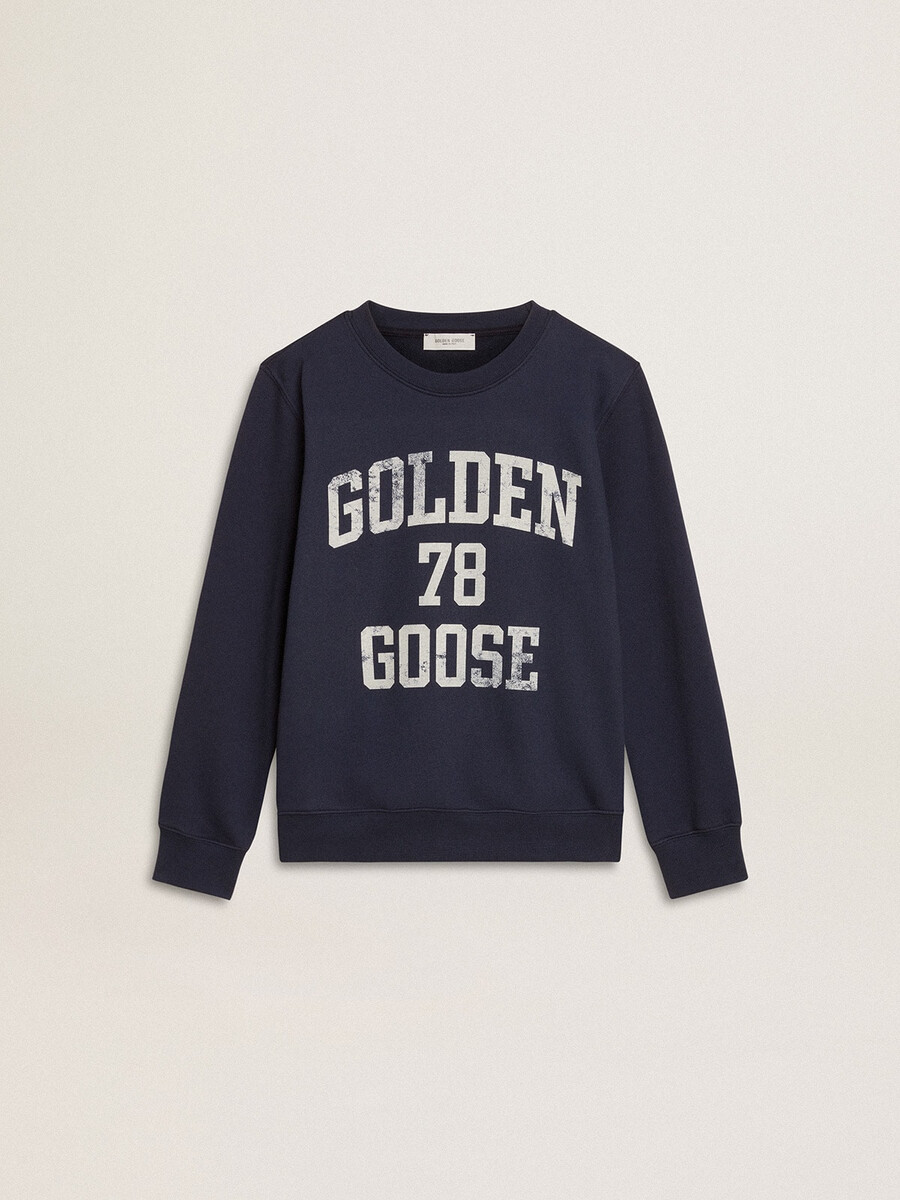 donkerblauwe jongenssweatshirt met witte opdruk