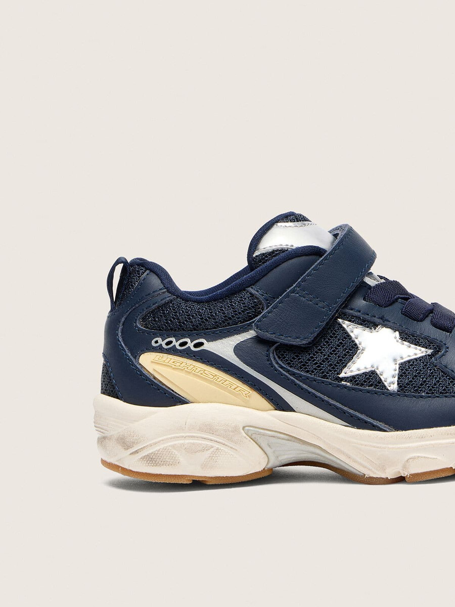junior lightstar in blauw leer en mesh met grijze leren ster
