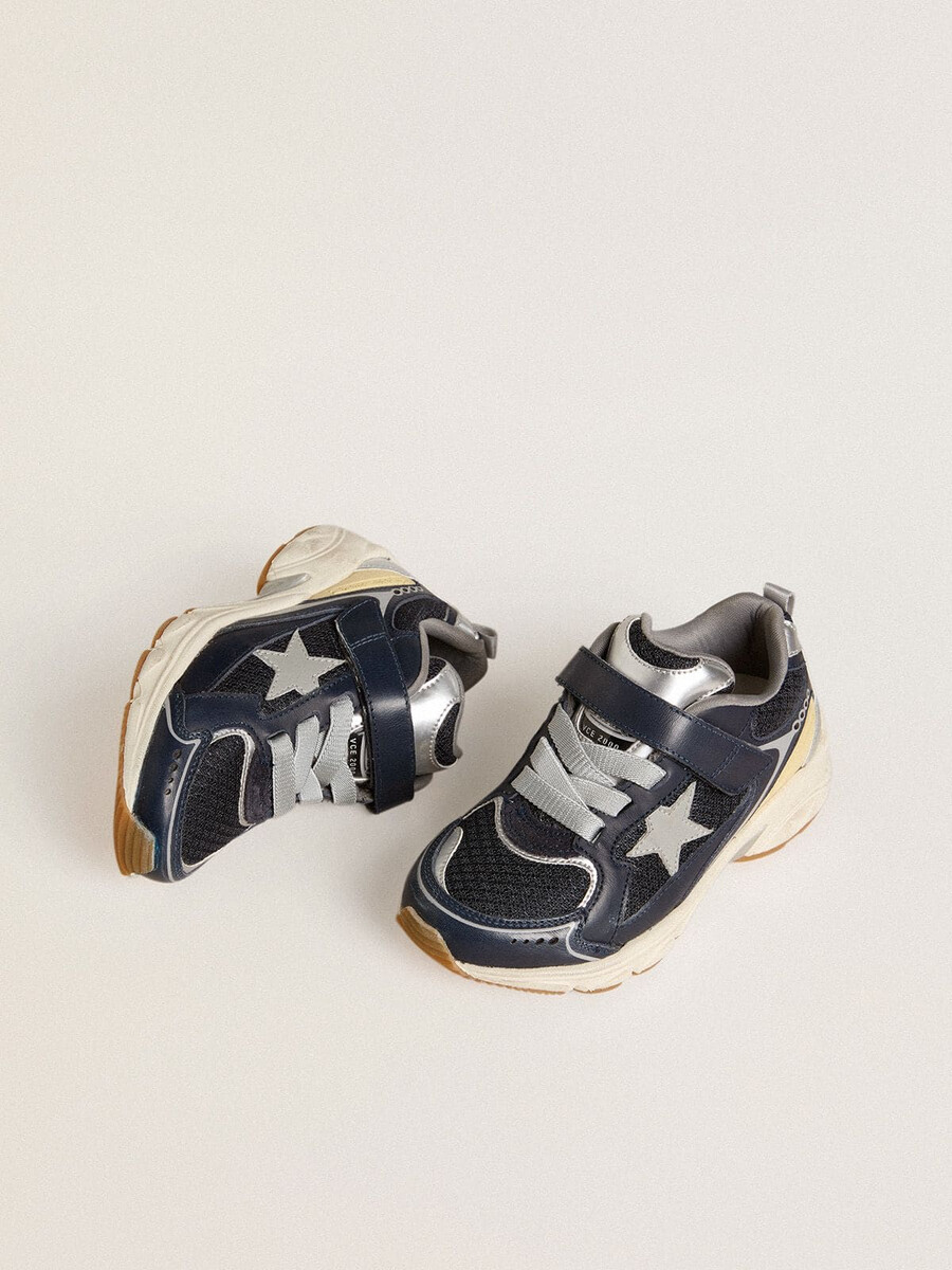 jonge lightstar in blauw leer en mesh met grijze leren ster