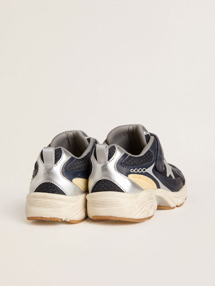 jonge lightstar in blauw leer en mesh met grijze leren ster