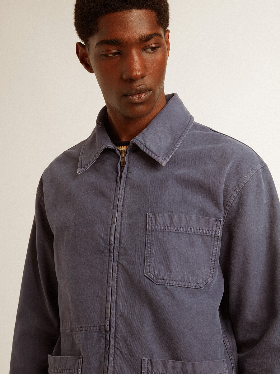 herenjas in blauw denimkatoen met een verwassen look.