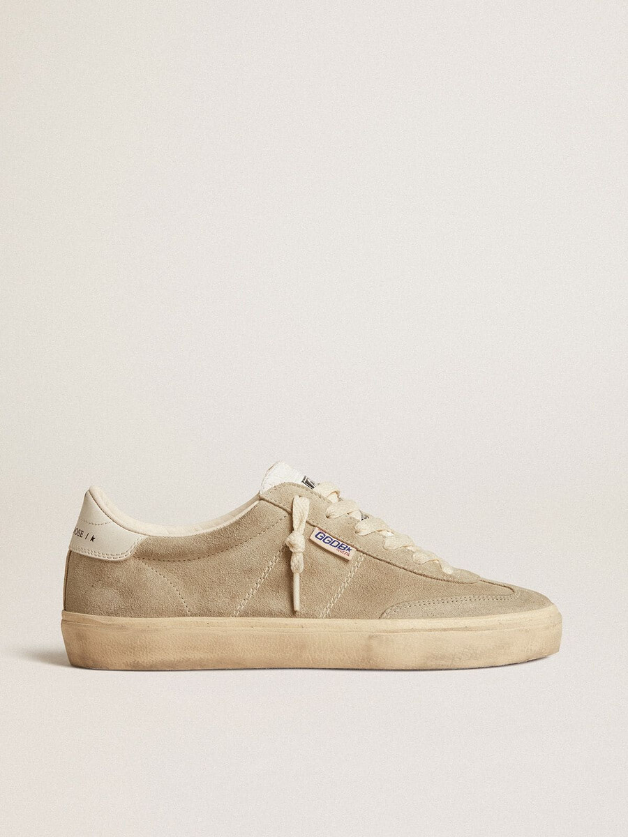 dames soul star in beige suède met wit leren hielstuk.