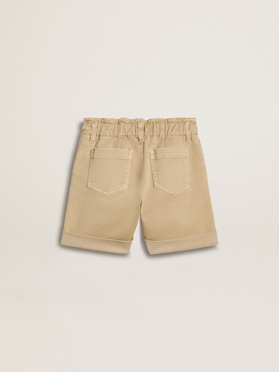zandkleurige shorts voor meisjes met geborduurd logo