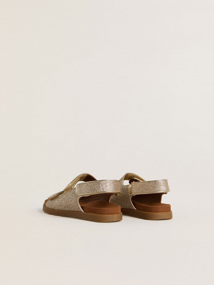 noa young sandalen met microglitters en platinakleurig leer