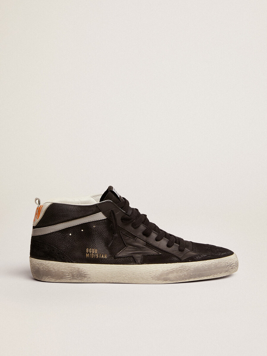heren mid star in nubuck met zwarte leren ster en zilveren accenten.