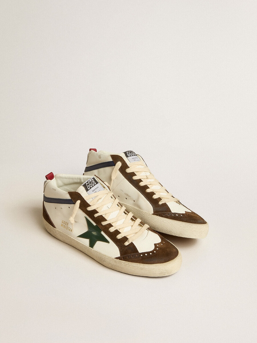 mid star met groene leren ster en blauwe leren flits