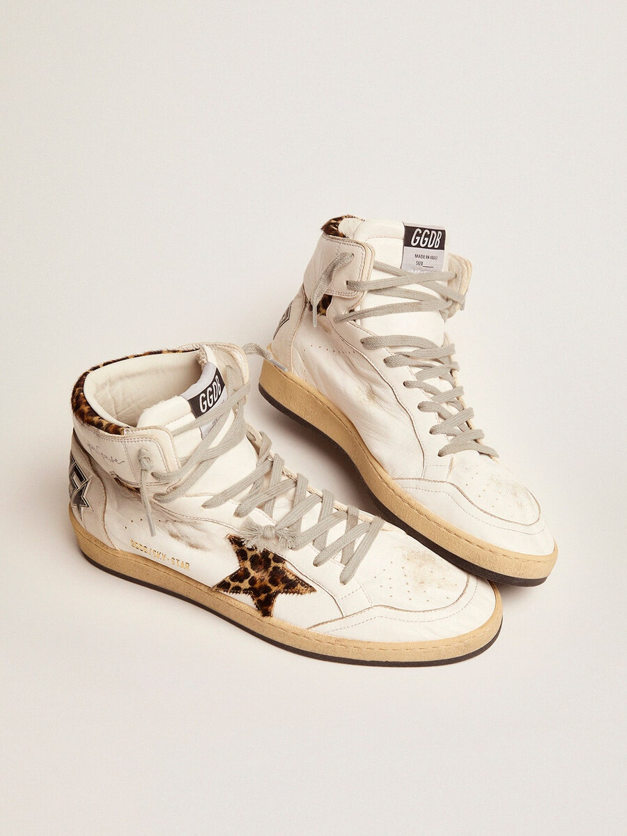 sky-star sneakers met logo op de enkel en inzetstukken van ponyhuid met luipaardprint.