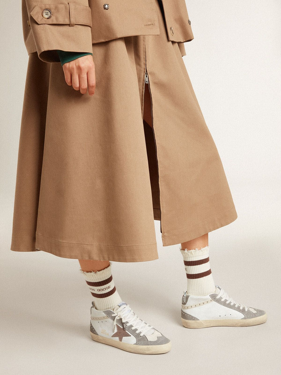 dames mid star in nappa en suède met een lichtbruine metallic leren ster.
