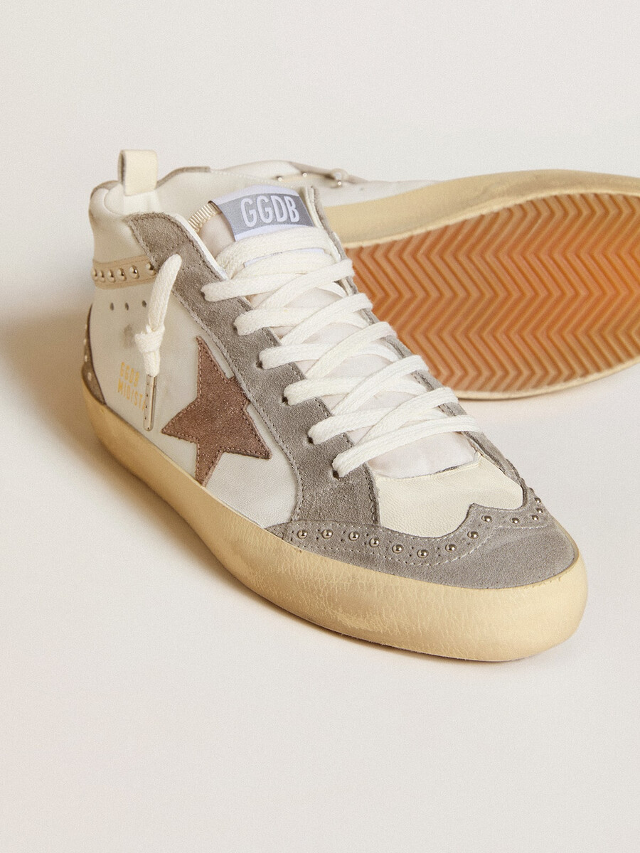 dames mid star in nappa en suède met een lichtbruine metallic leren ster.