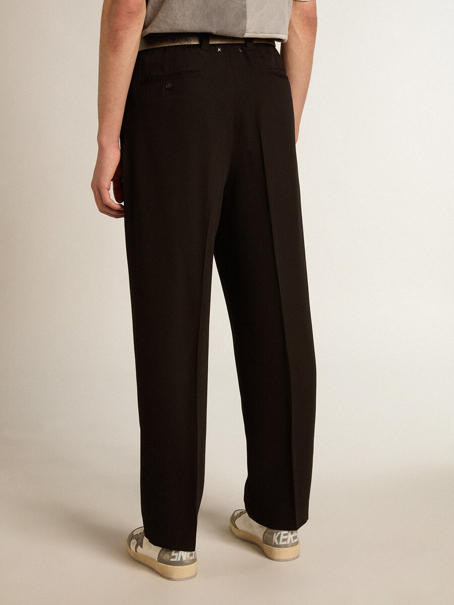 zwarte broek van een mix van wol en viscose