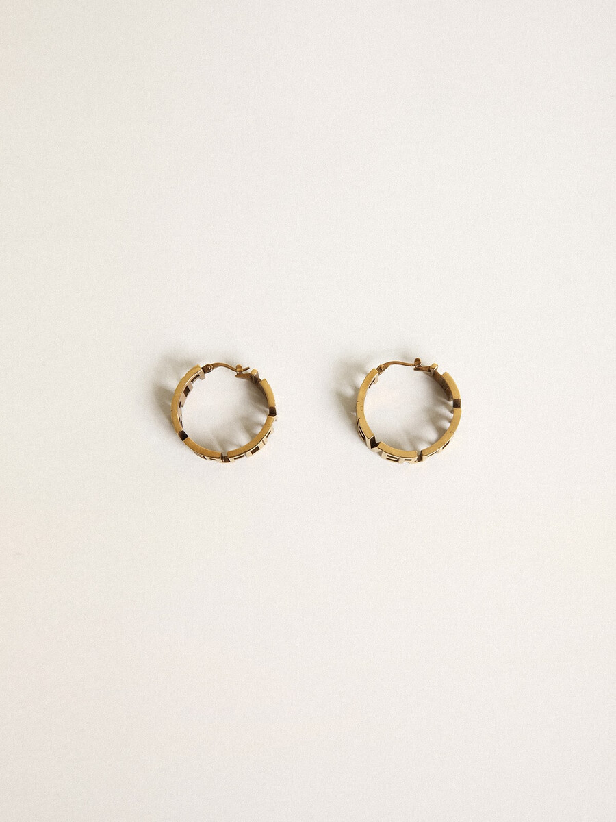 oorbellen in antiek goudkleur met de tekst forever for you.