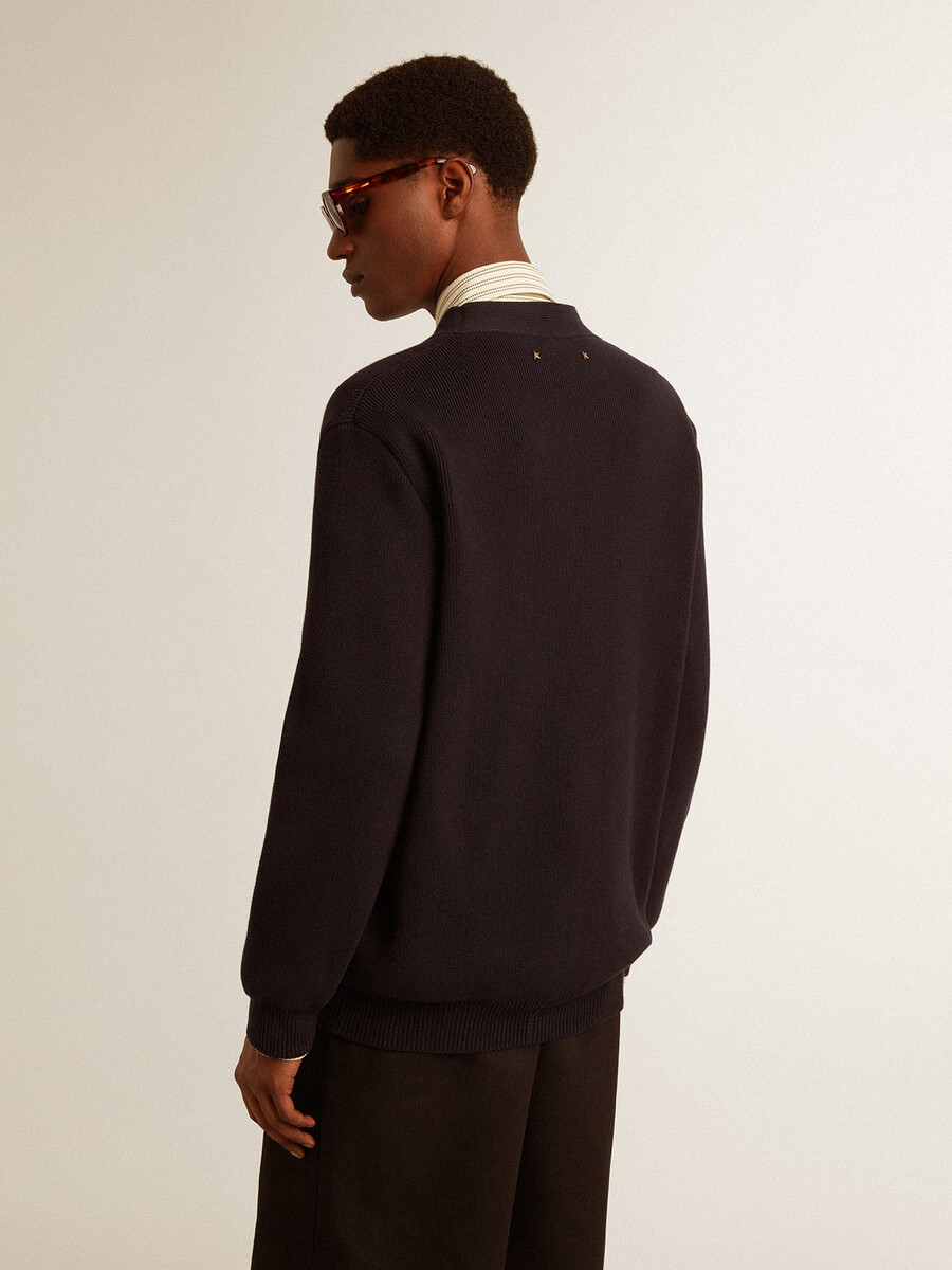 cardigan uit de golden collection in donkerblauw katoen met een verwassen look.