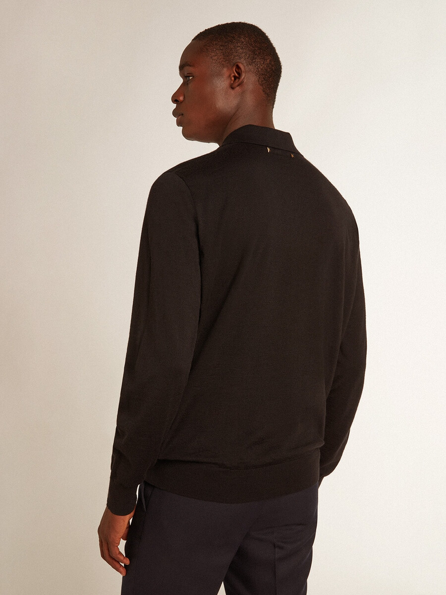 polo shirt met lange mouwen voor heren gemaakt van zwarte merinowol.