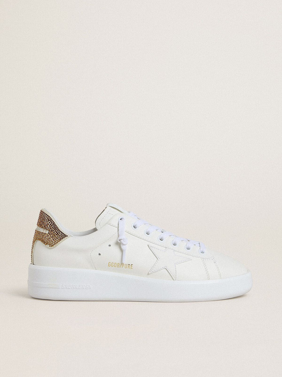 dames purestar met witte leren ster en bruine kristallen hielband.