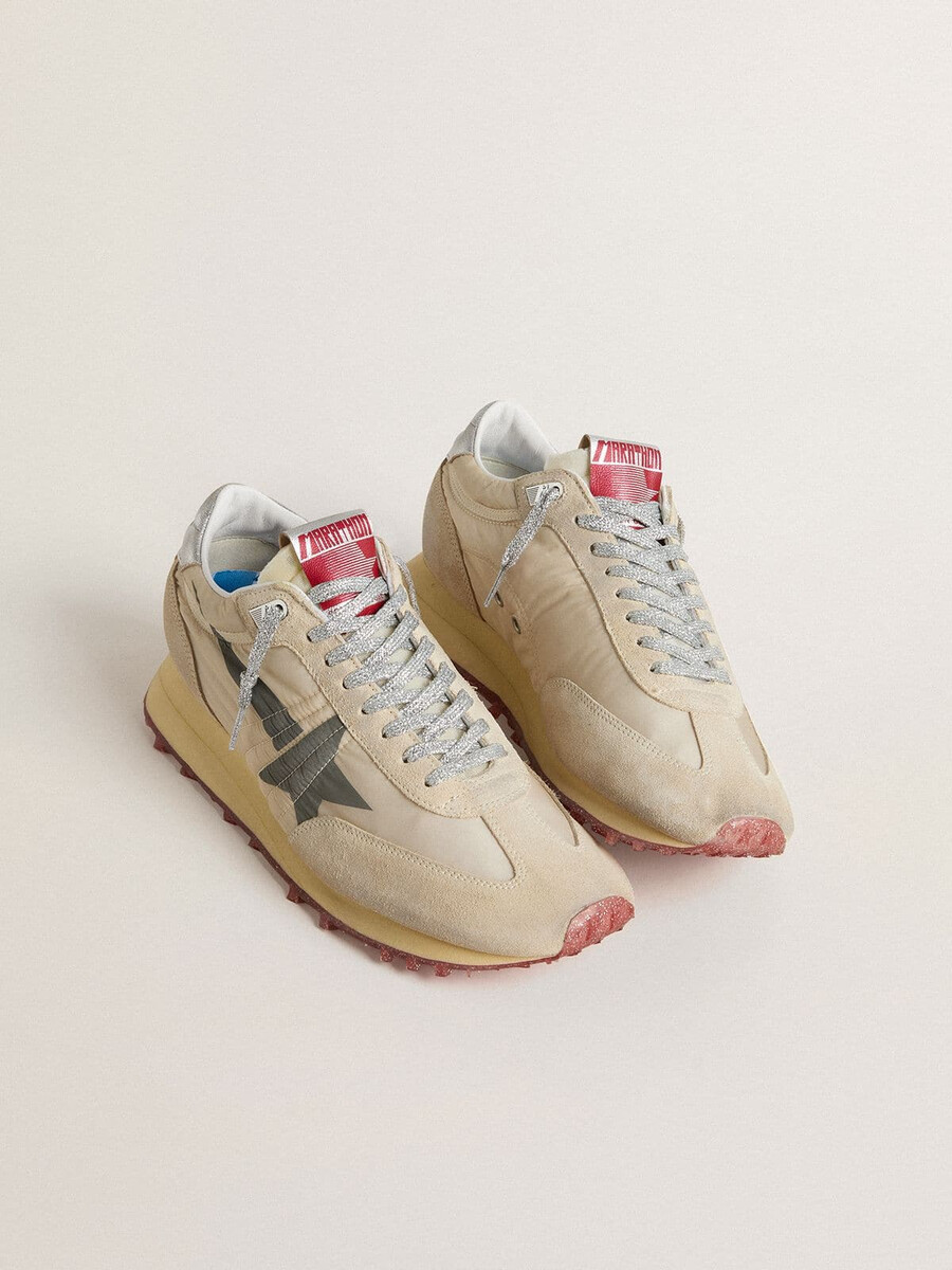 marathon herenschoen met beige nylon bovenkant en grijze ster