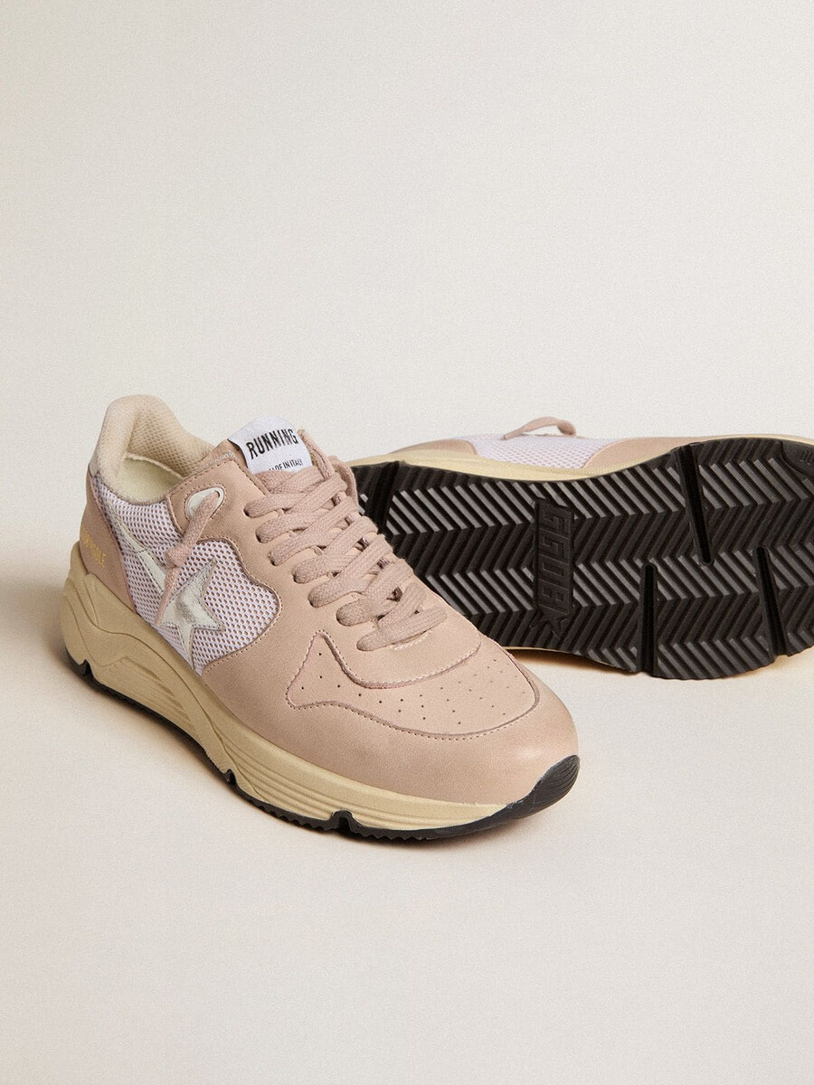 dames hardloopschoenzool van mesh en nubuck met zilverkleurige metallic leren ster.