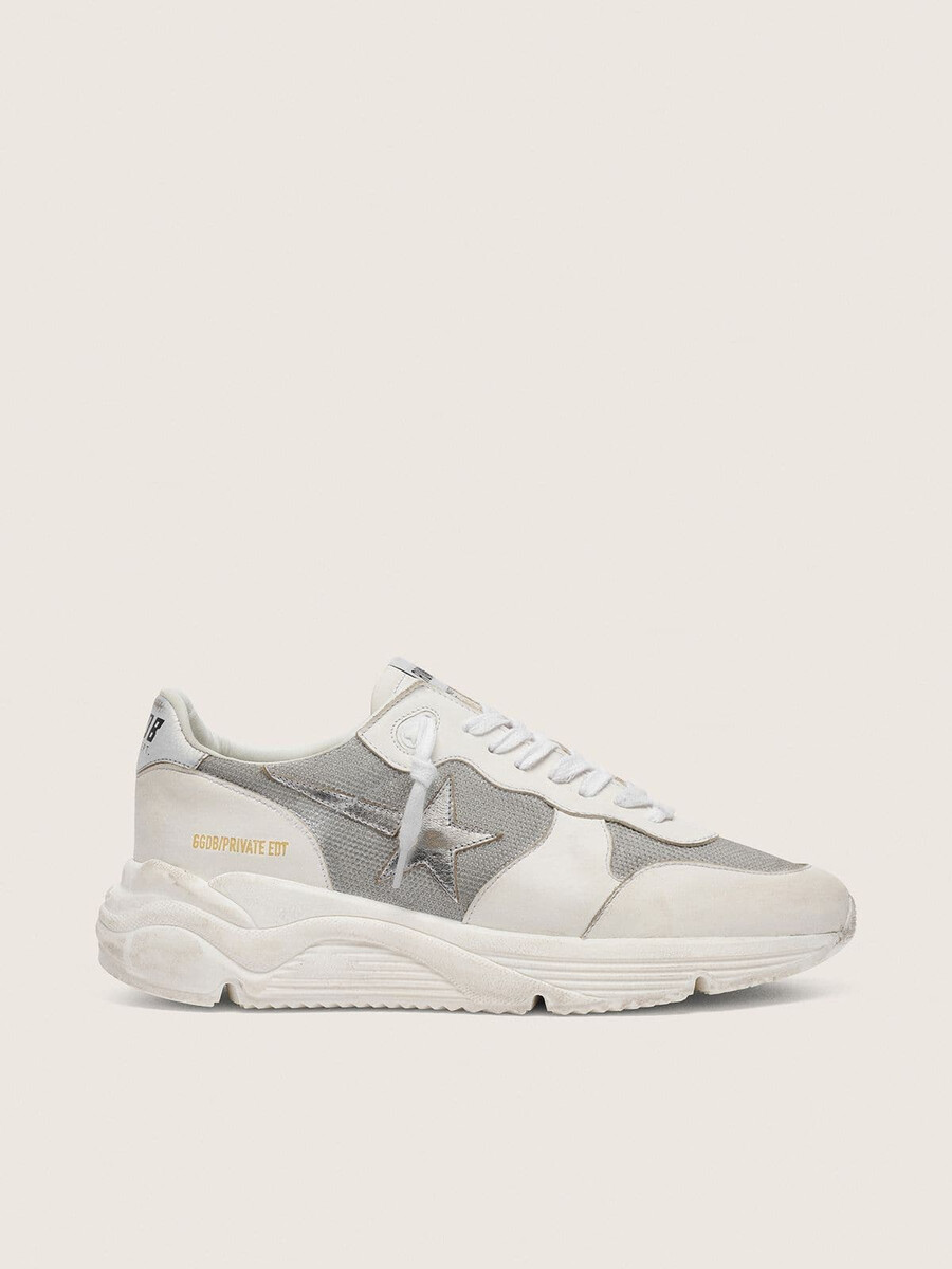 dames hardloopschoenzool van mesh en nubuck met zilverkleurige metallic leren ster.