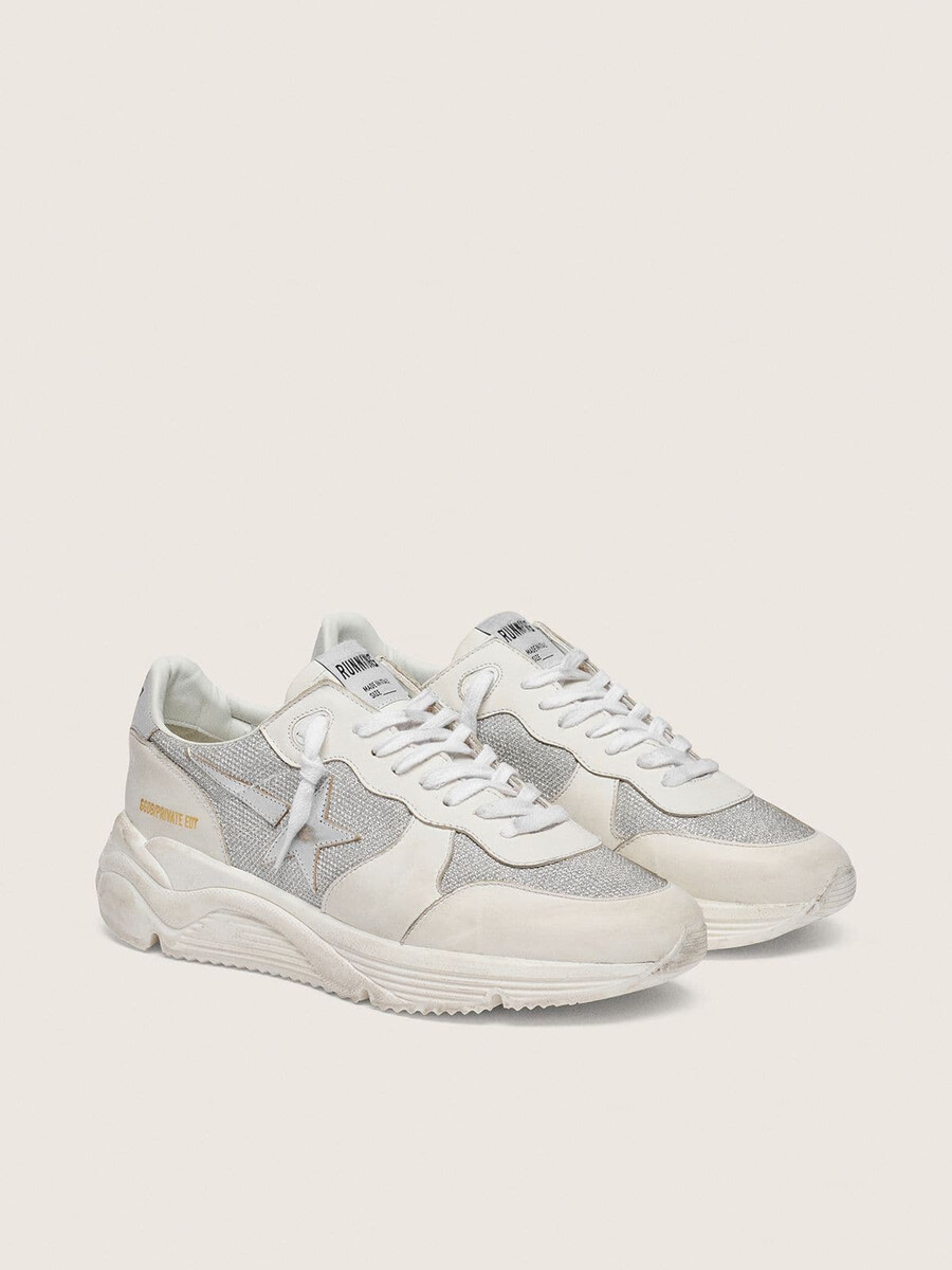 dames hardloopschoenzool van mesh en nubuck met zilverkleurige metallic leren ster.