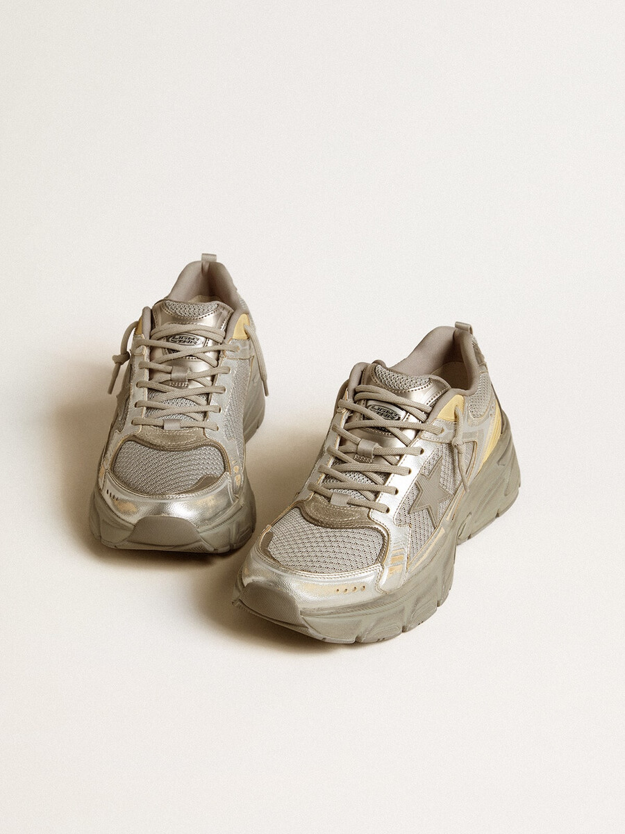 dames lightstar in metallic leer en zilverkleurig mesh met grijze ster