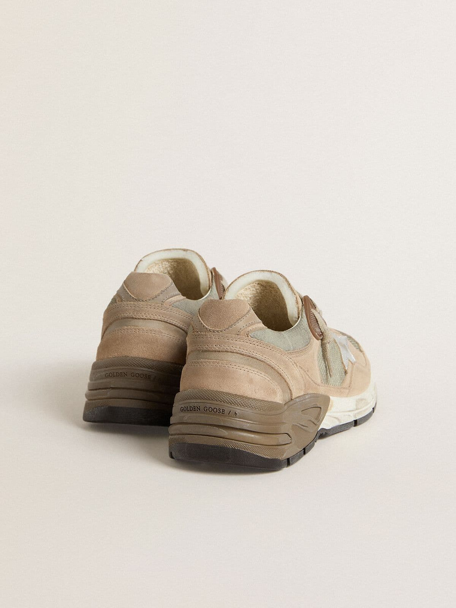dames dad-star in beige mesh en suède met zilverkleurige leren ster.