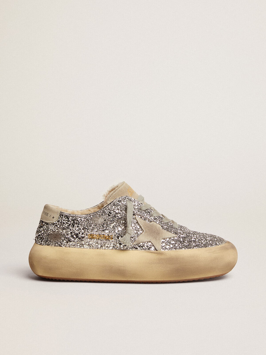 damesschoenen space-star in zilverkleurige glitter met schapenvachtvoering