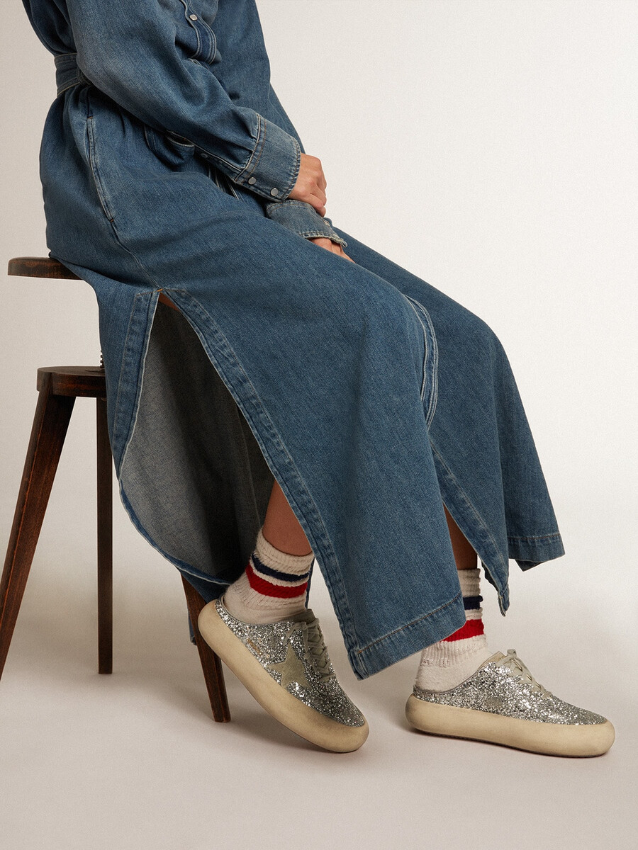 dames space-star sabot in glitter met ijsgrijze ster en lipje