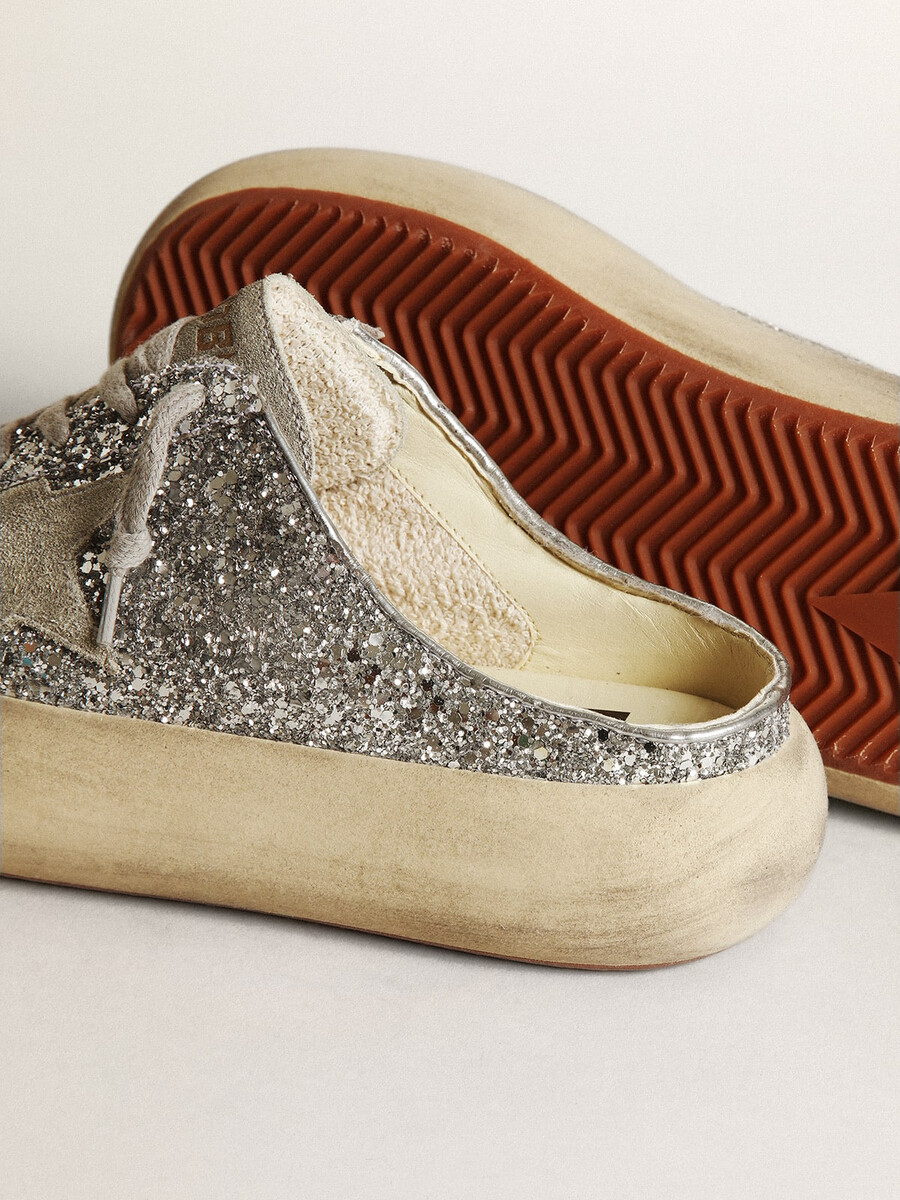 dames space-star sabot in glitter met ijsgrijze ster en lipje