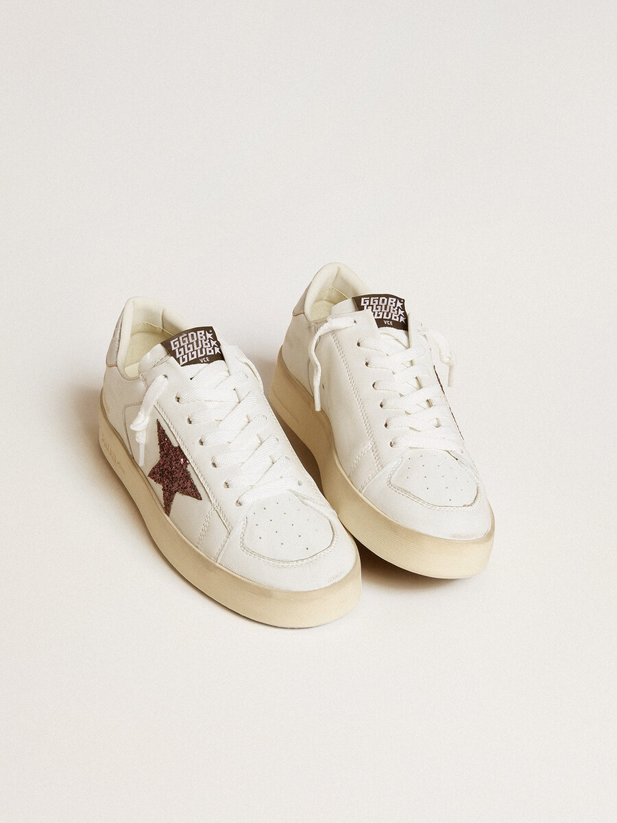 dames stardan in nappaleer met glitterster en metallic leren hielstuk.
