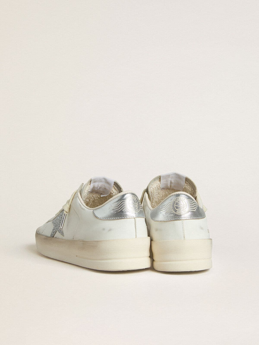 dames stardan ltd met swarovski kristallen ster en metallic leren hielstuk.