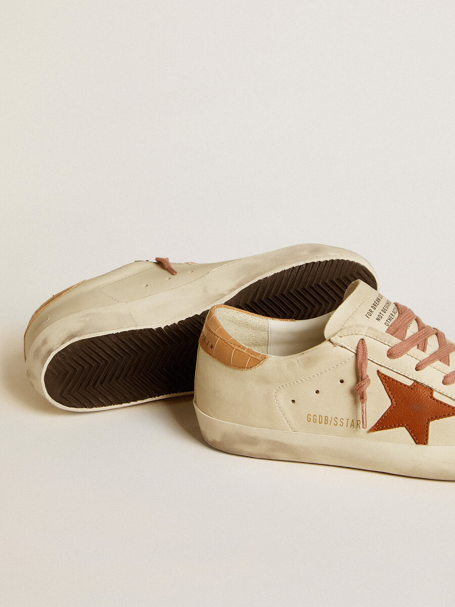 dames super-star met leren ster en hielstuk van leer met krokodillenprint