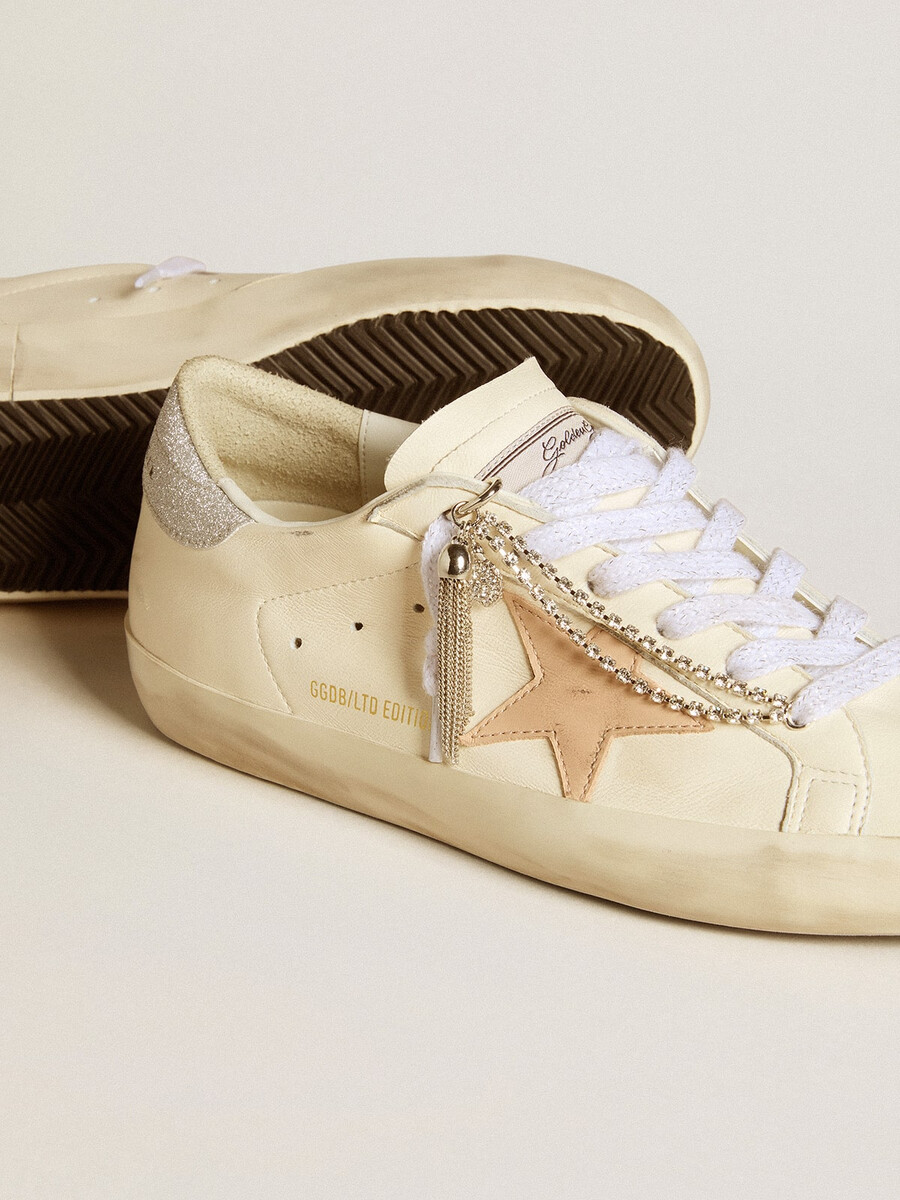 dames super-star ltd in nappaleer met nude leren ster en glitter hielstuk