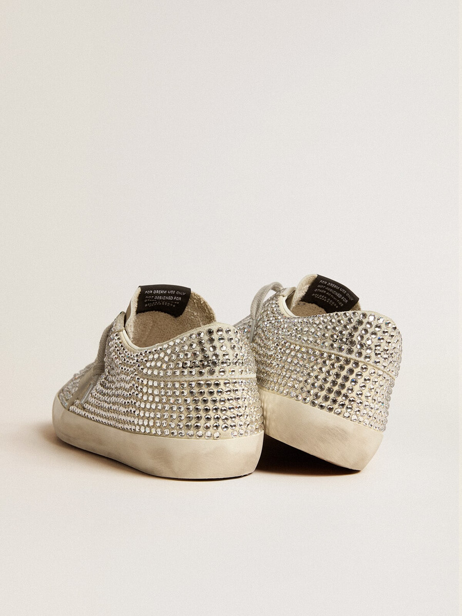 superster van nubuck met swarovski-kristallen en een ster van ijsgrijs suède.