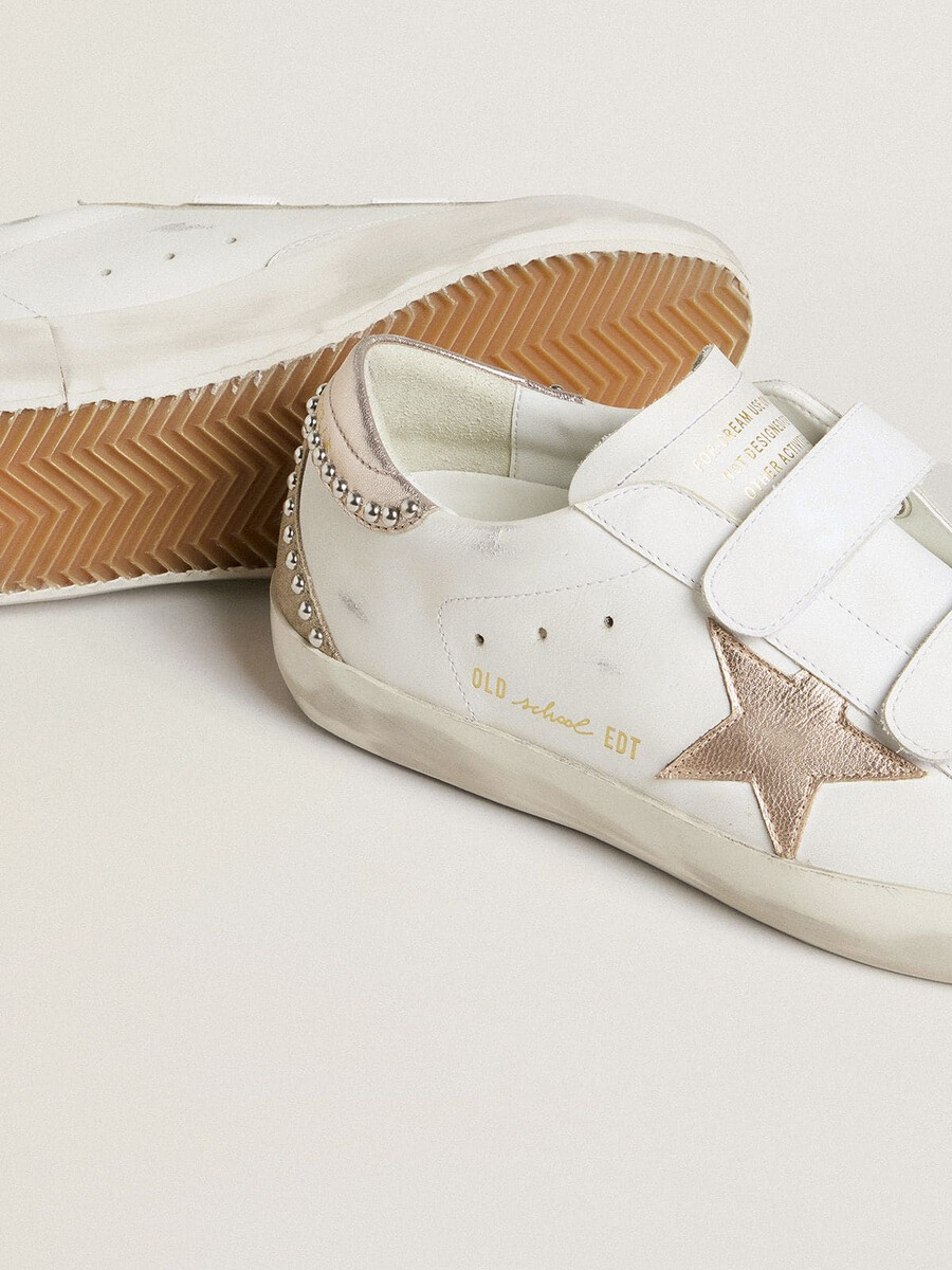 dames old school ltd met roségouden metallic leren ster en hielstuk.
