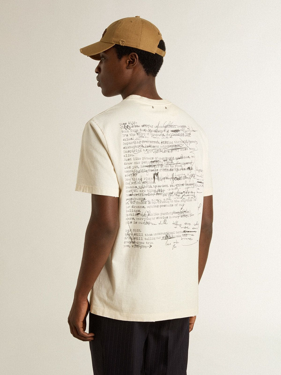 heren t-shirt met print op de borst en rug met een gedragen look.