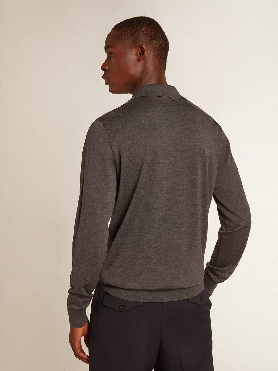 polo shirt met lange mouwen voor heren gemaakt van grijze merinowol.