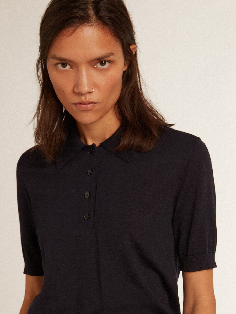 damespoloshirt van marineblauwe merinowol